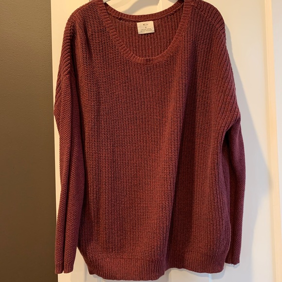 Urban Outfitters Sweaters - URBAN OUTFITTERS SWEATER